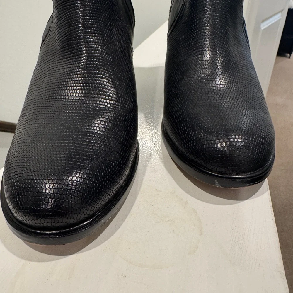 Black Over The Knee Riding Boots Size 9.5 Elegant Classic